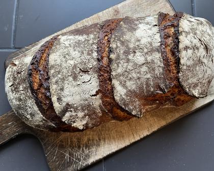 Brotlog 19.11.2023: Roggenmischbrot